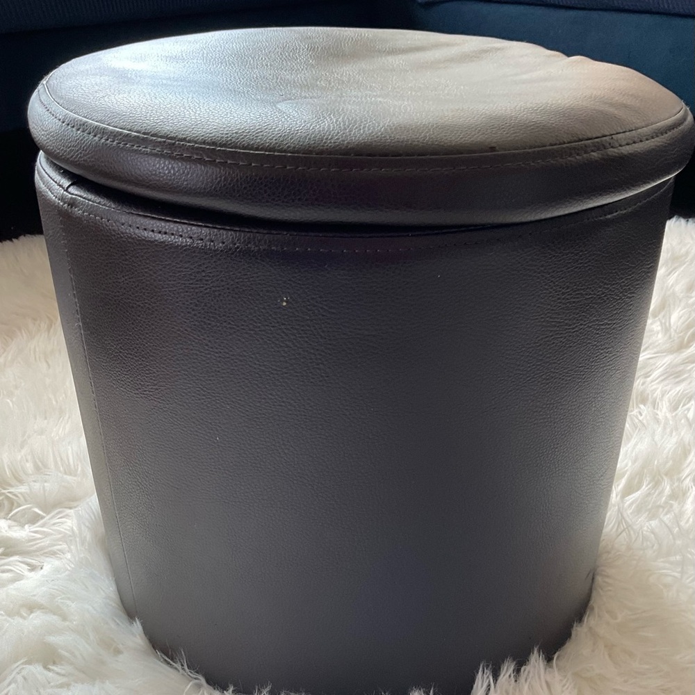 Chic Brown Leather Round Ottoman